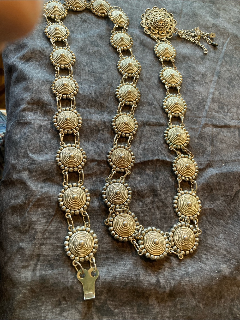 Gorgeous Silver Tone RenFaire Belt Adjustable Size